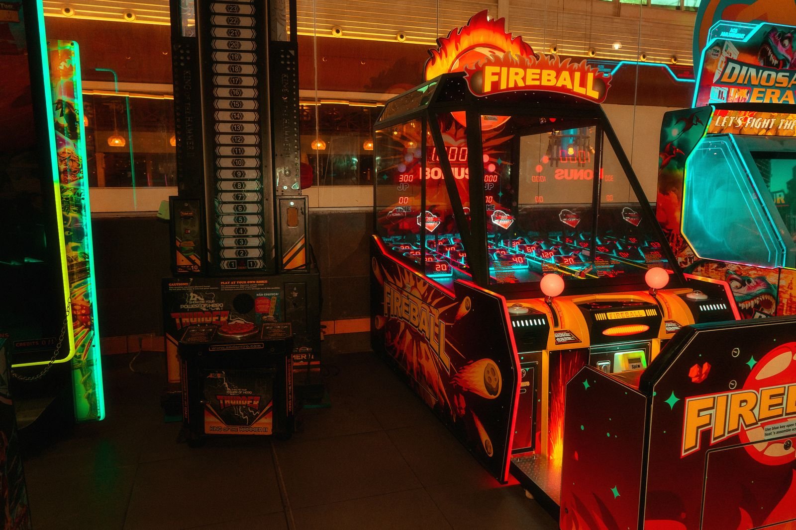 Bowling Alleys reference imagery